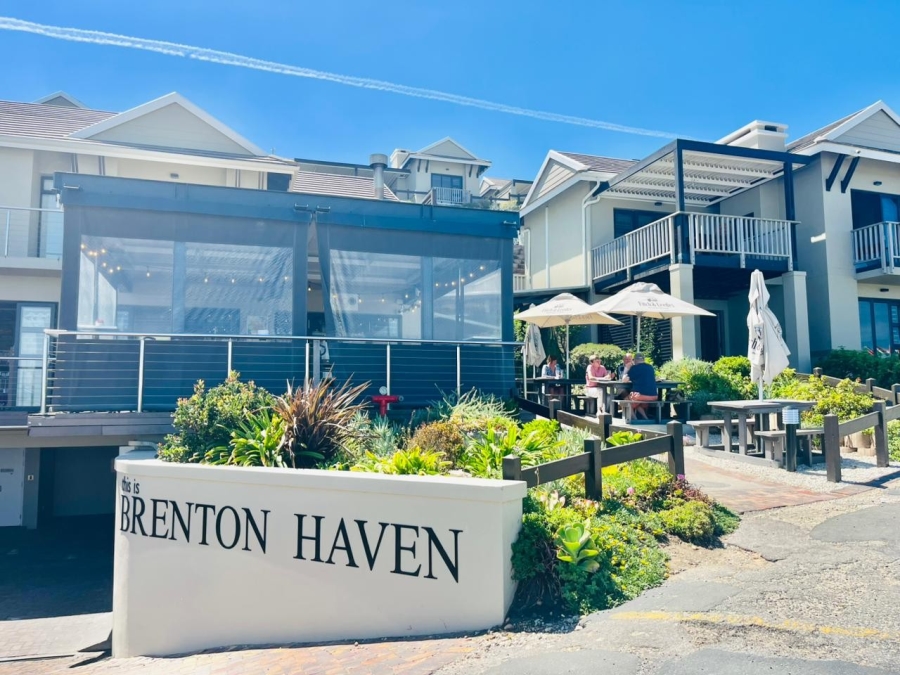 1 Bedroom Property for Sale in Brenton On Sea Western Cape